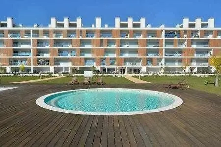 Apartamento Sofisticado Terraco Piscina דירה