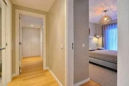 דירה Apartamento Sofisticado Terraco Piscina אלבופיירה